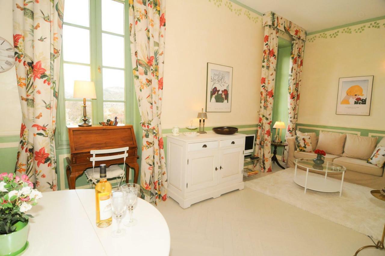 Chateau Des Gipieres Bij De Mont Ventoux Montbrun-les-Bains Bagian luar foto