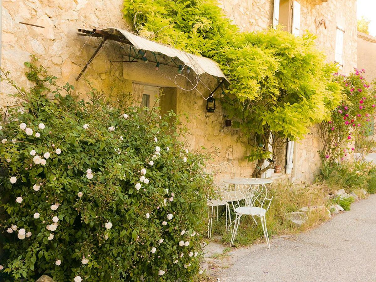 Chateau Des Gipieres Bij De Mont Ventoux Montbrun-les-Bains Bagian luar foto